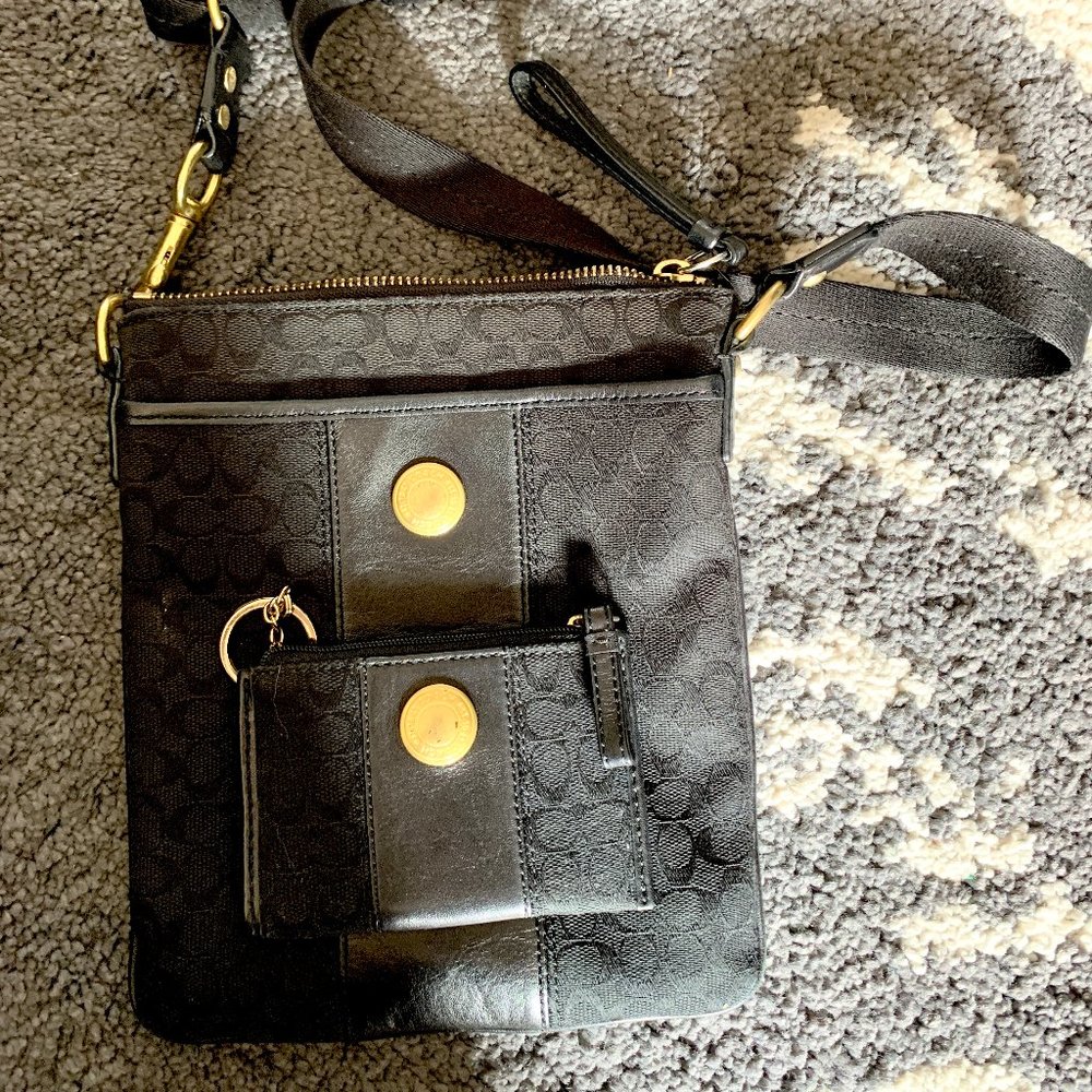 Coach Black Crossbody Bag (With Matching Wallet) Gem